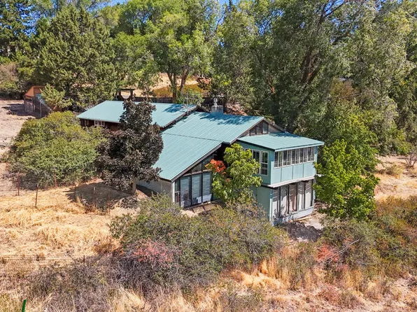 431 Ewauna St, Klamath Falls, OR 97601