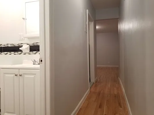Rented by Bruma Realty LLC | media 11