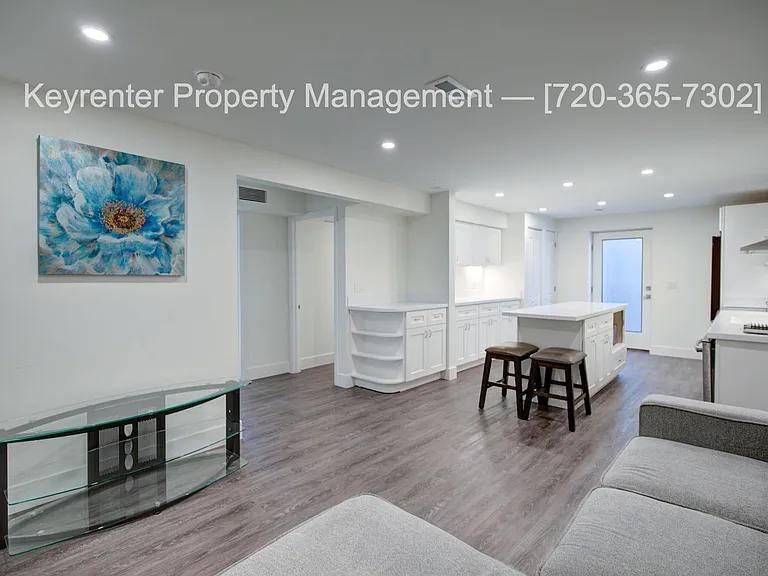 1115 Hancock Dr — Photo 13