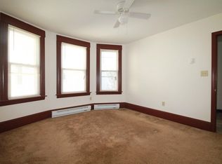 41 Ames Ave APT 2L, Chicopee, MA 01013