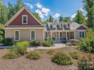 937 Monte Vista Rd, Candler, NC 28715