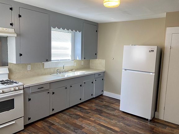 4th image of 308 Virginia St