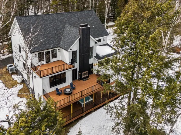 77 Two Ponds Road, Warren, VT 05674