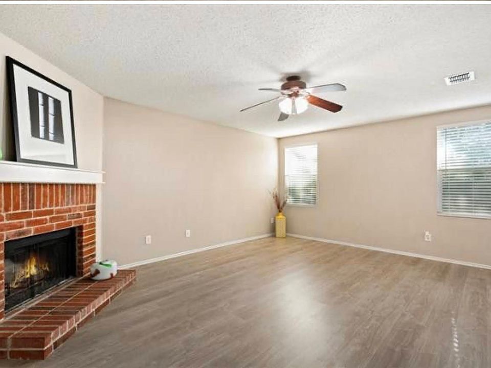 1st image of 608 Lewis Canyon Ln