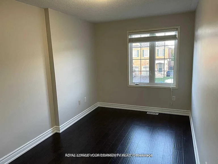 122 Russel Dr — Photo 13