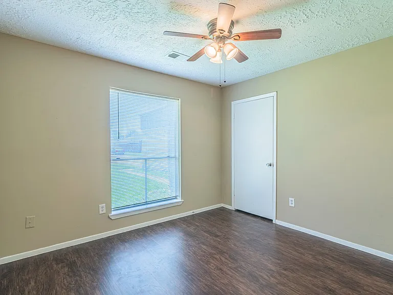 14210 Galvani Dr — Photo 11