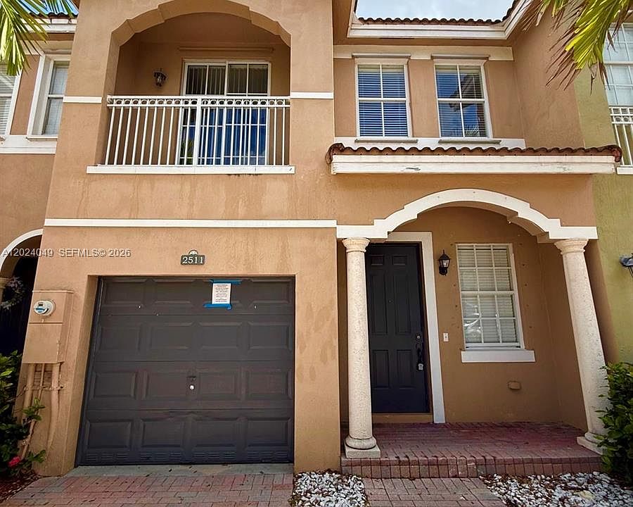 1st image of 2511 SE 15th Ct