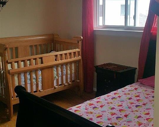 5th image of 8204 Farnum Ave