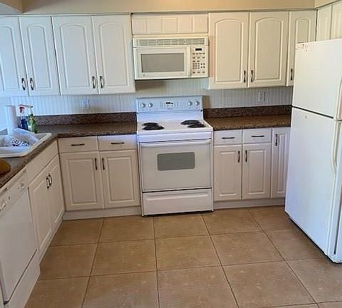 5th image of 1765 NE 45th St