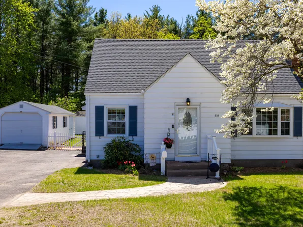 854 Center Street, Manchester, CT 06040