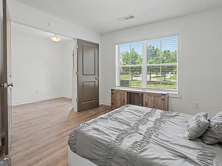 847 Angora Aly — Photo 5