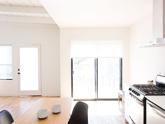 2nd image of 461 N Mott St #461