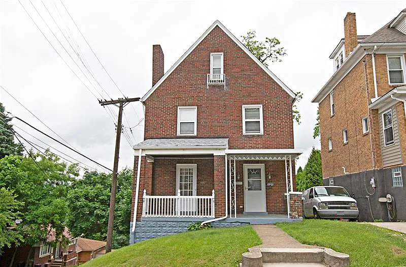 1801 Fallowfield Ave photo 1