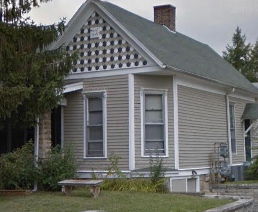 Exterior of 223 E 1st