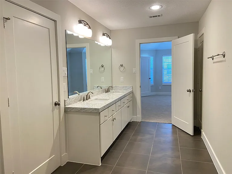 13409 Preston Cliff Ct — Photo 28
