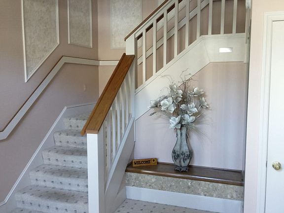 2nd image of 515 S Terrace Dr