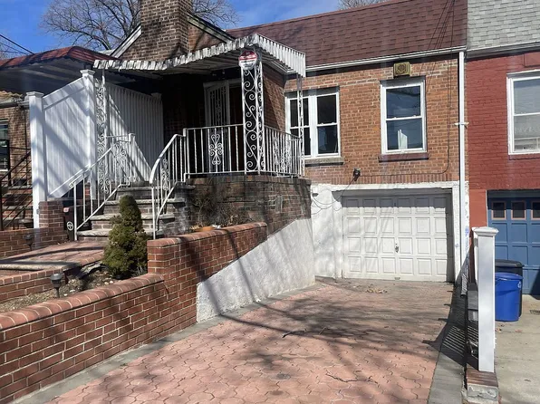 4821 54th Ave, Flushing, NY 11378