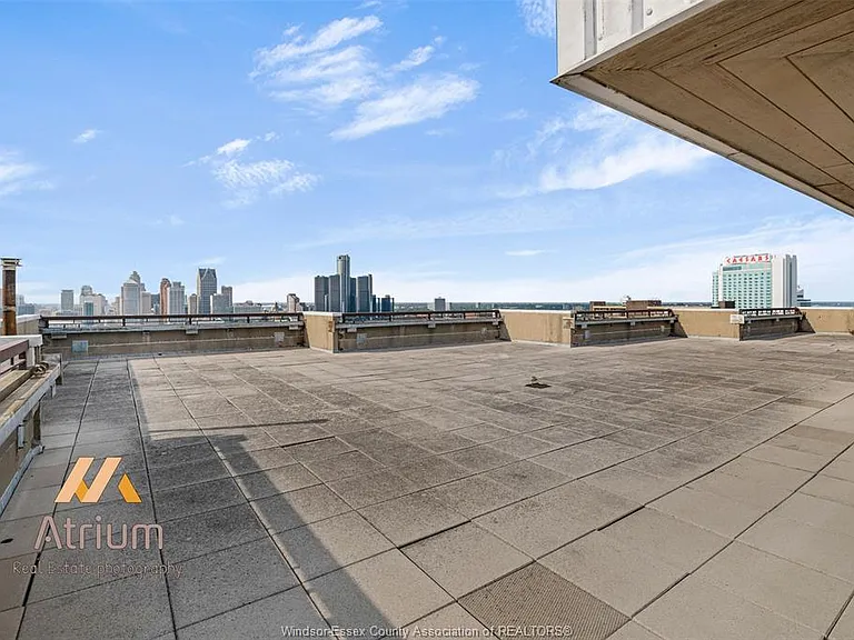 380 Pelissier St #1103 — Photo 26