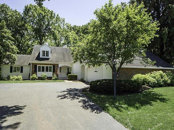 4th image of 267 Highgate Ave