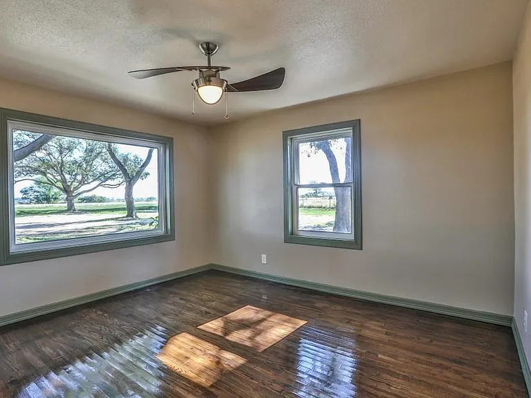 14114 Highway 36 — Photo 17