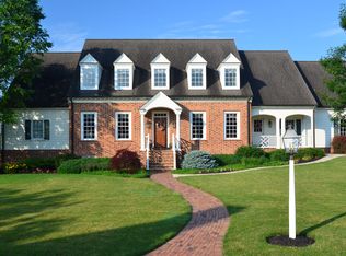 684 Goose Neck Dr, Lititz, PA 17543