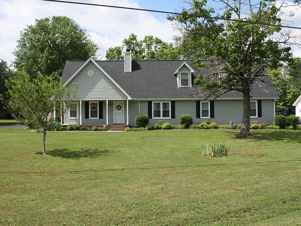 1st image of 3008 Miles Dr