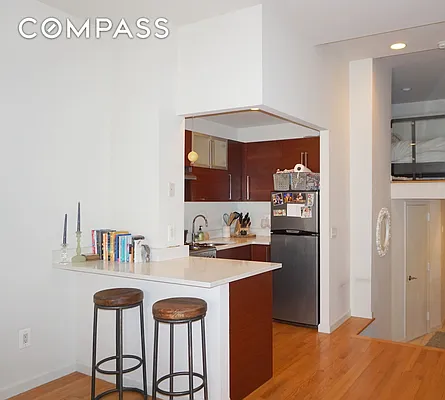 Rented by Compass | media 9