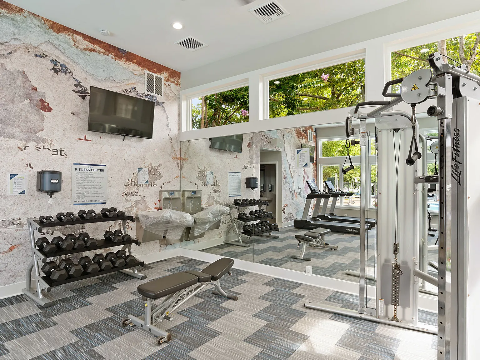 Reserve at Regency Park — Photo 4