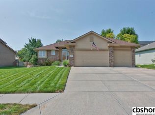 2807 John St, Papillion, NE 68133
