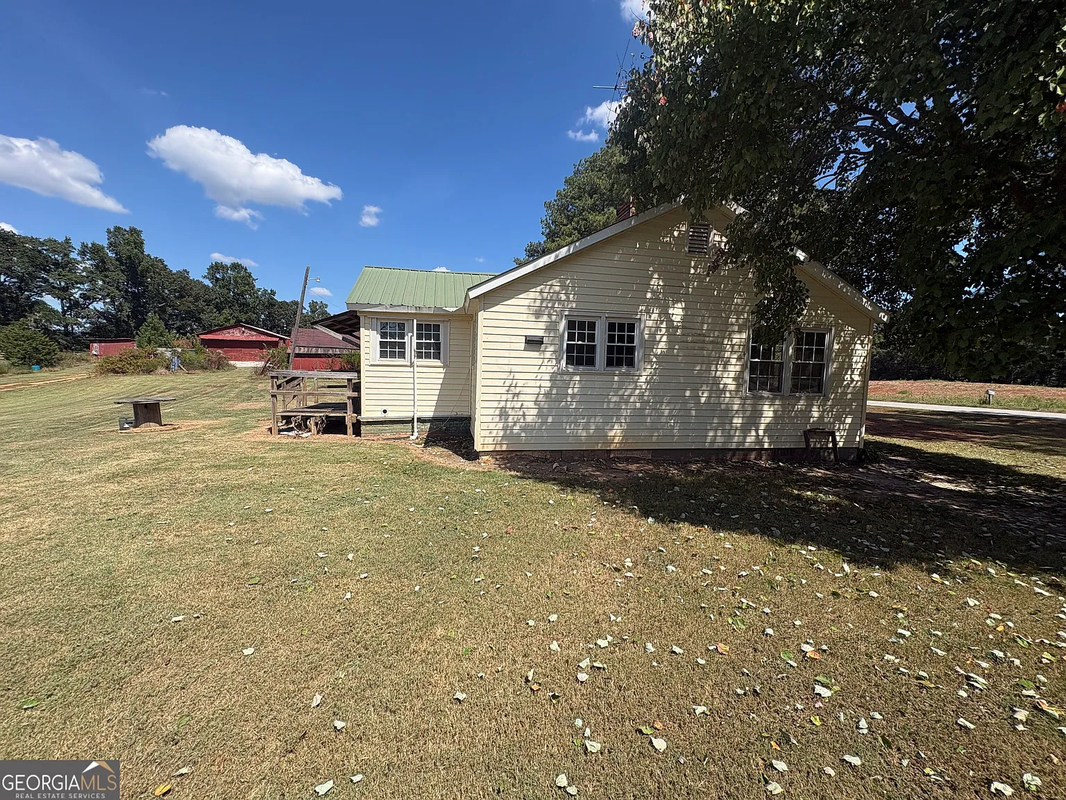 2 bed, 1.0 bath, 1000 sqft, $1,700 — Photo 4