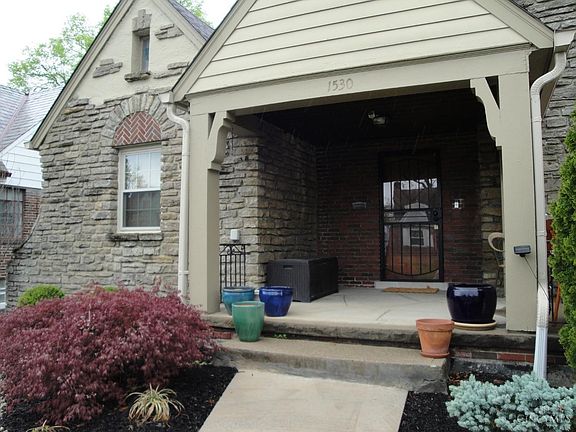3rd image of 1530 Lakeland Ave