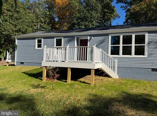 230 Crinoline Ln, Winchester, VA 22603
