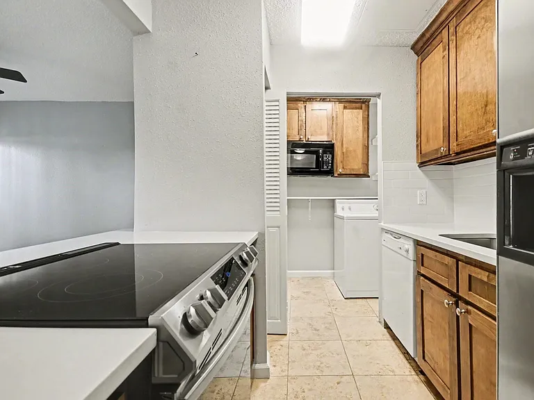 3616 Ocee St — Photo 10