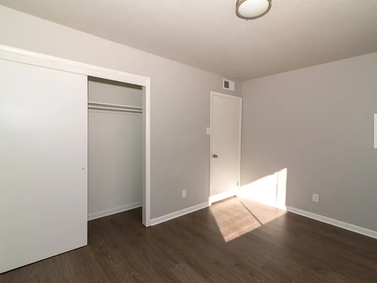 6602 Lancaster Rd — Photo 8