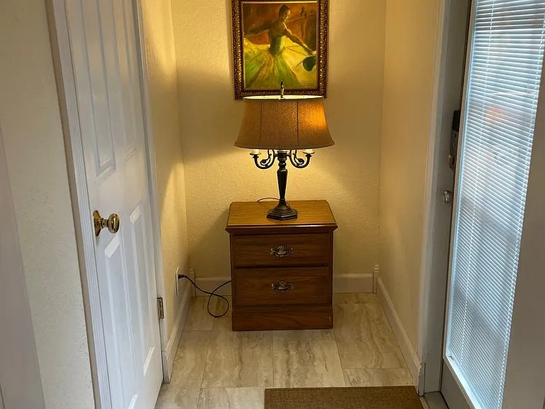 174 Schools Dr — Photo 11
