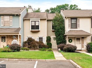 43 Devon Ct, Robbinsville, NJ 08691