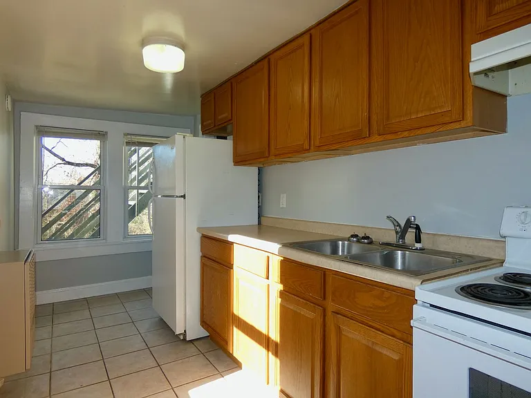 15 Grindstaff Dr #4 — Photo 10