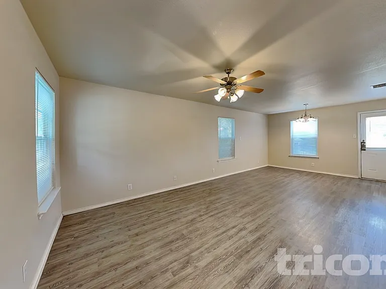 5614 Red Cyn — Photo 4