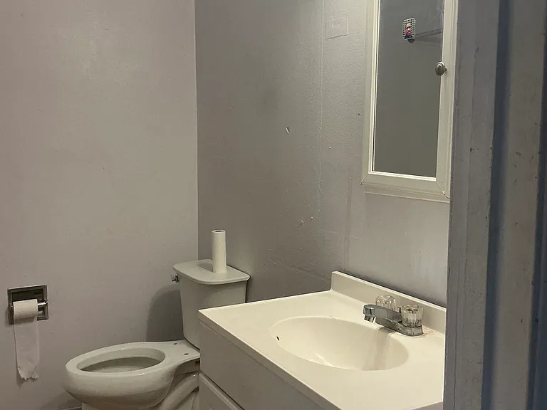 541 Palomas Dr SE — Photo 13