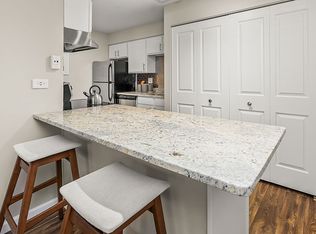 Windscape of Naperville Apartments, Naperville, IL 60563