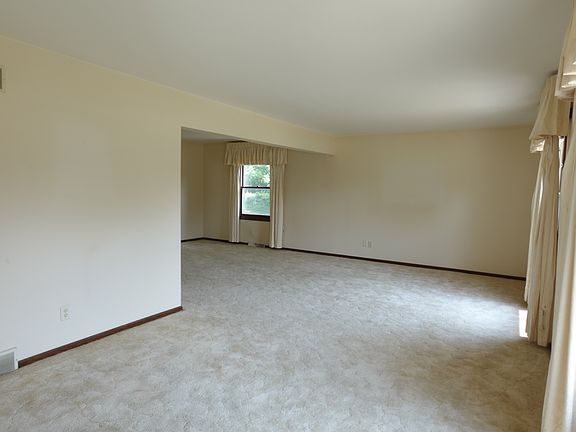 2nd image of 4790 N 186th St