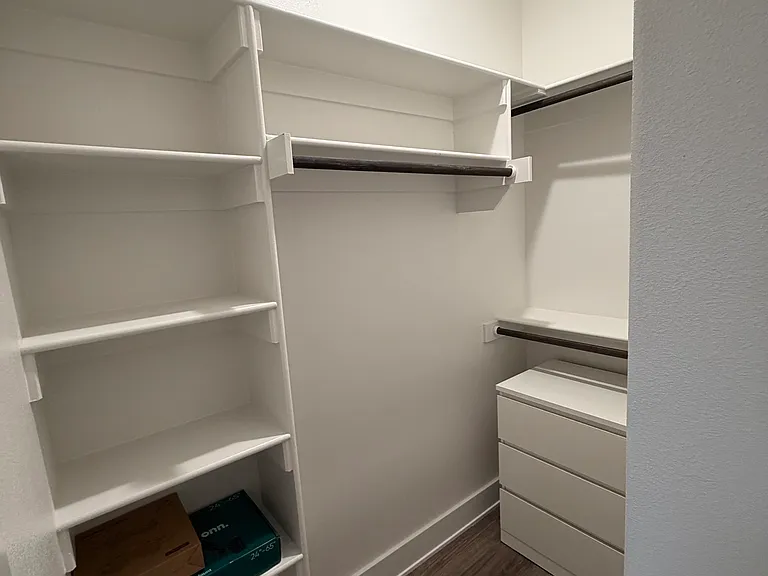 2176 W Moore Ln — Photo 12