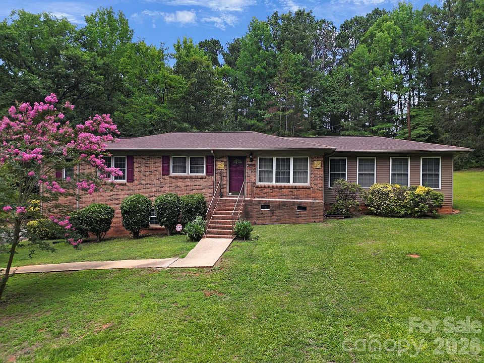 1st image of 2171 Emma Cir