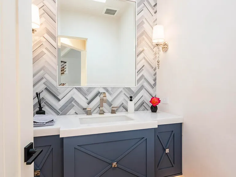 975 Knollwood Dr — Photo 25