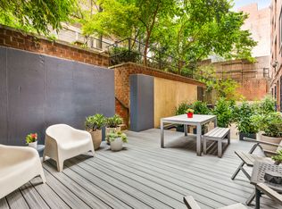 445 W 54th St APT 1A, New York, NY 10019