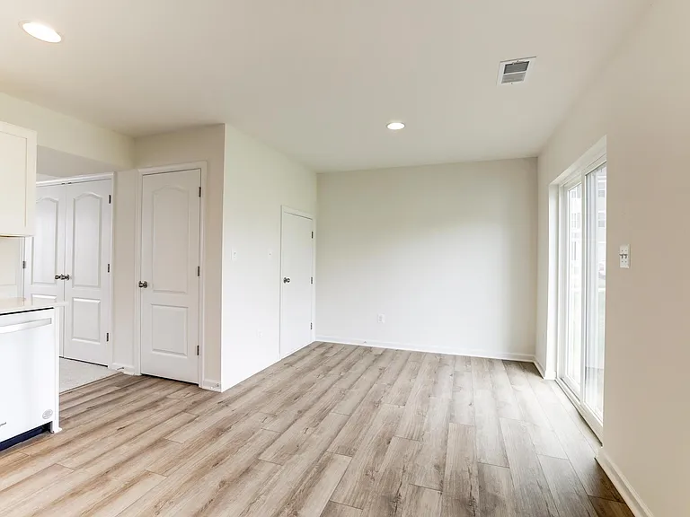 11 Orchard Green Dr — Photo 16