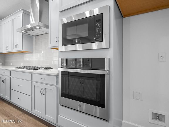 5th image of 141 OLIVIA Way
