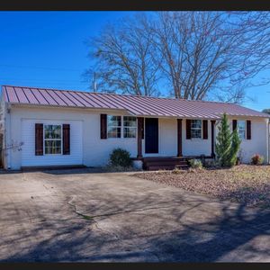 1401 Burroughs Ave, Muscle Shoals, AL, 35661