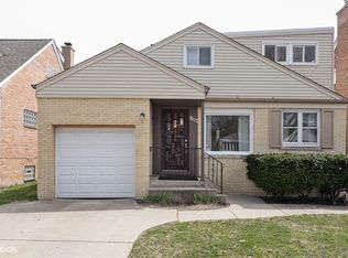 8117 Kolmar Ave, Skokie, IL