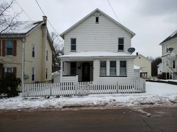 30 Clark Ave, Carbondale, PA 18407